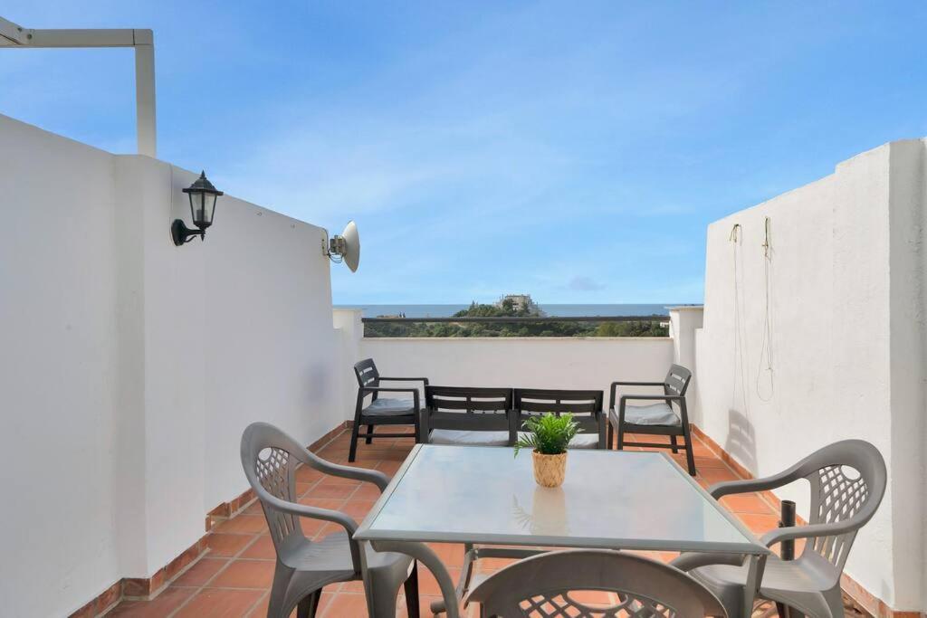 Duplex Con Vistas Al Mar, Piscina Y Gimnasio - Las Abejeras 226 Estepona Exterior photo